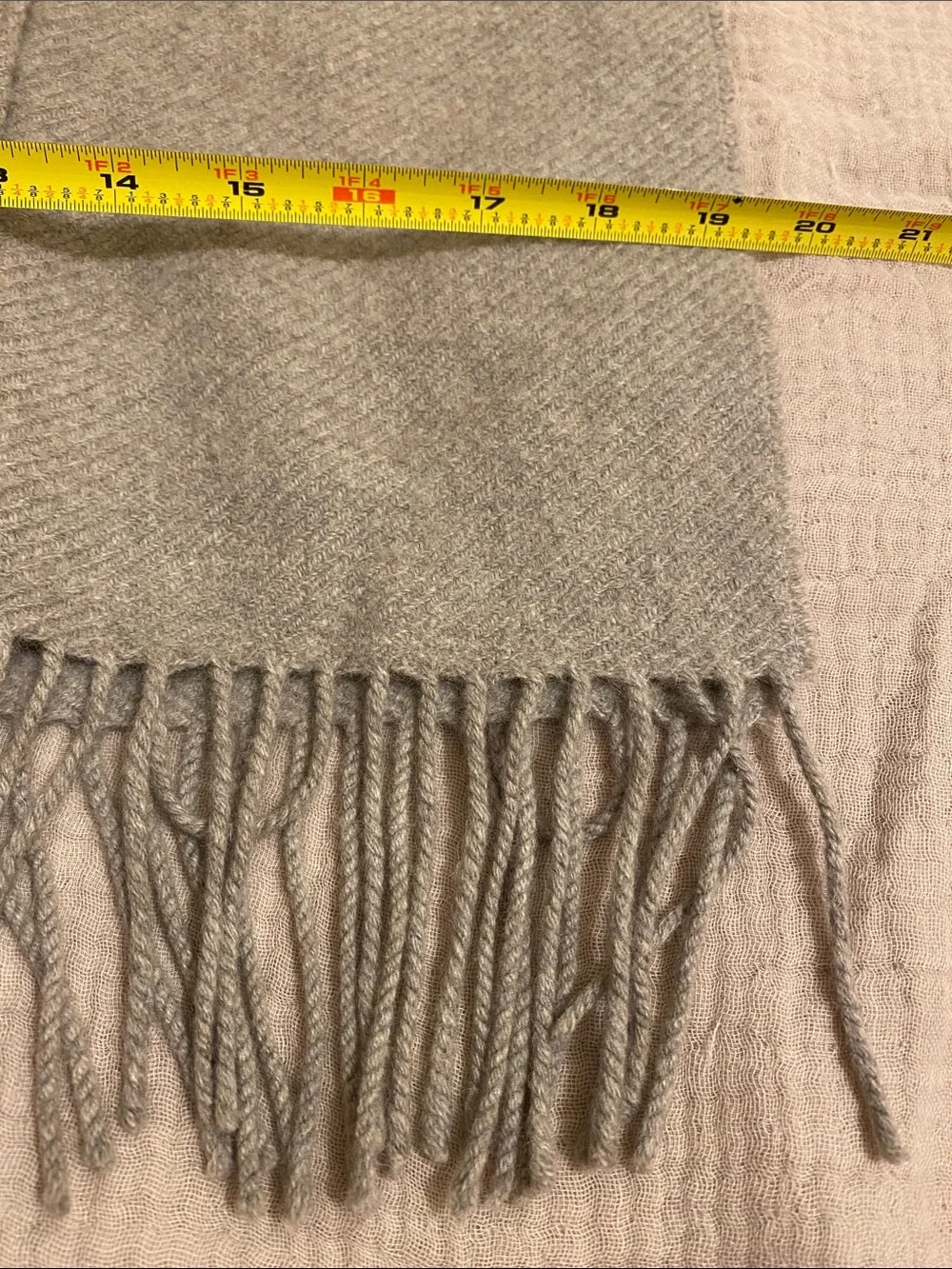 Muji Wool gray scarf with pockets.